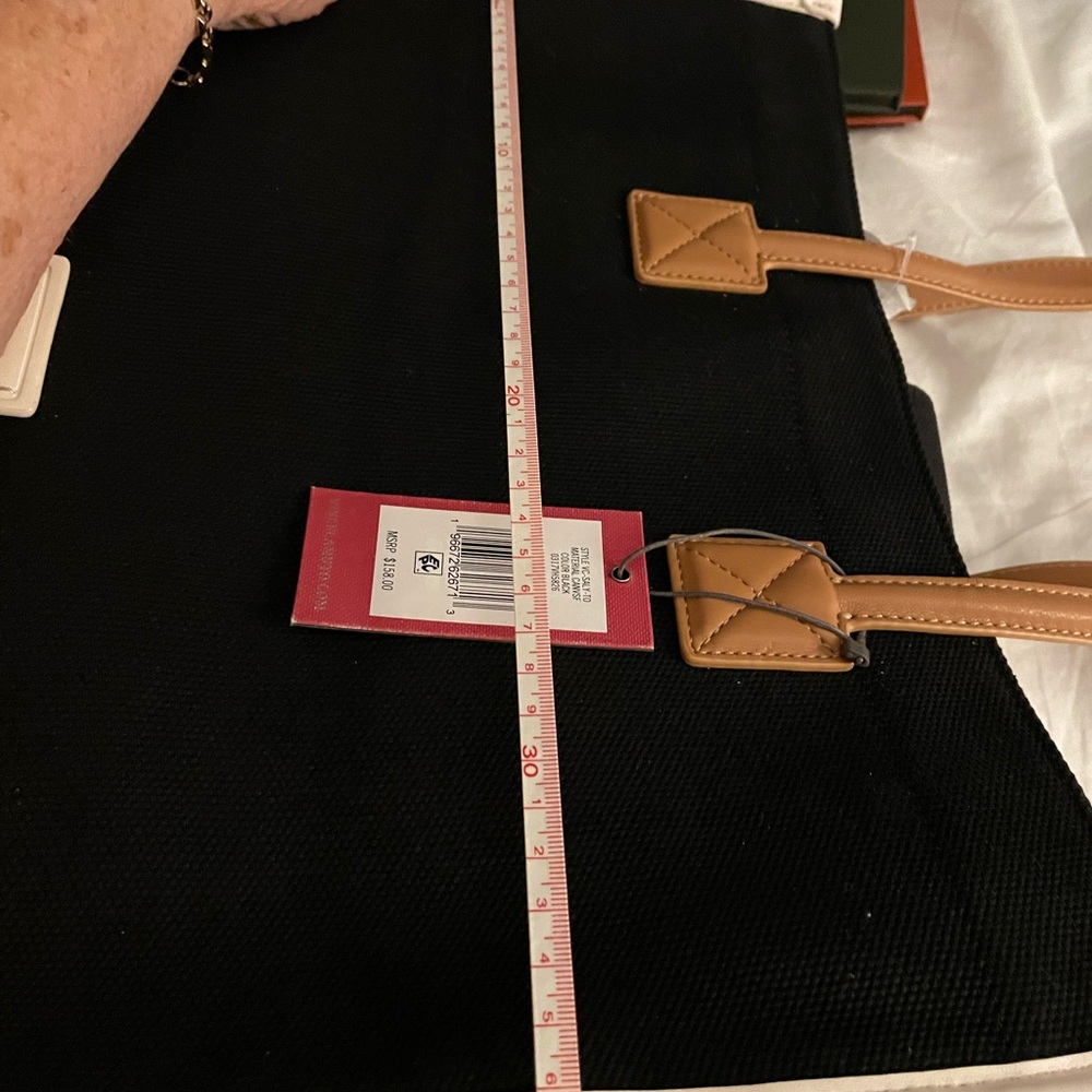 NWT Vince Camuto  Saly Blk Canvas, cream leather trim sides/bottom & ID beauty. - Picture 12 of 15